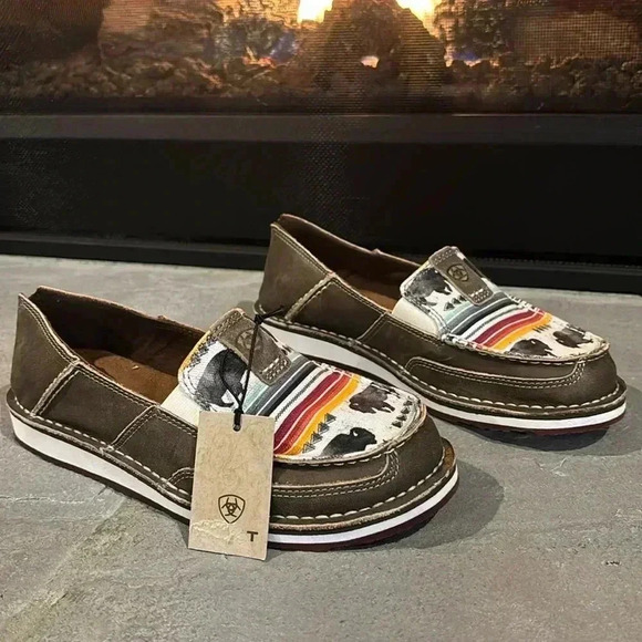 Ariat Cruiser Natural Taupe Buffalo print Leather upper slip on loafer,EVA sole - Picture 2 of 10